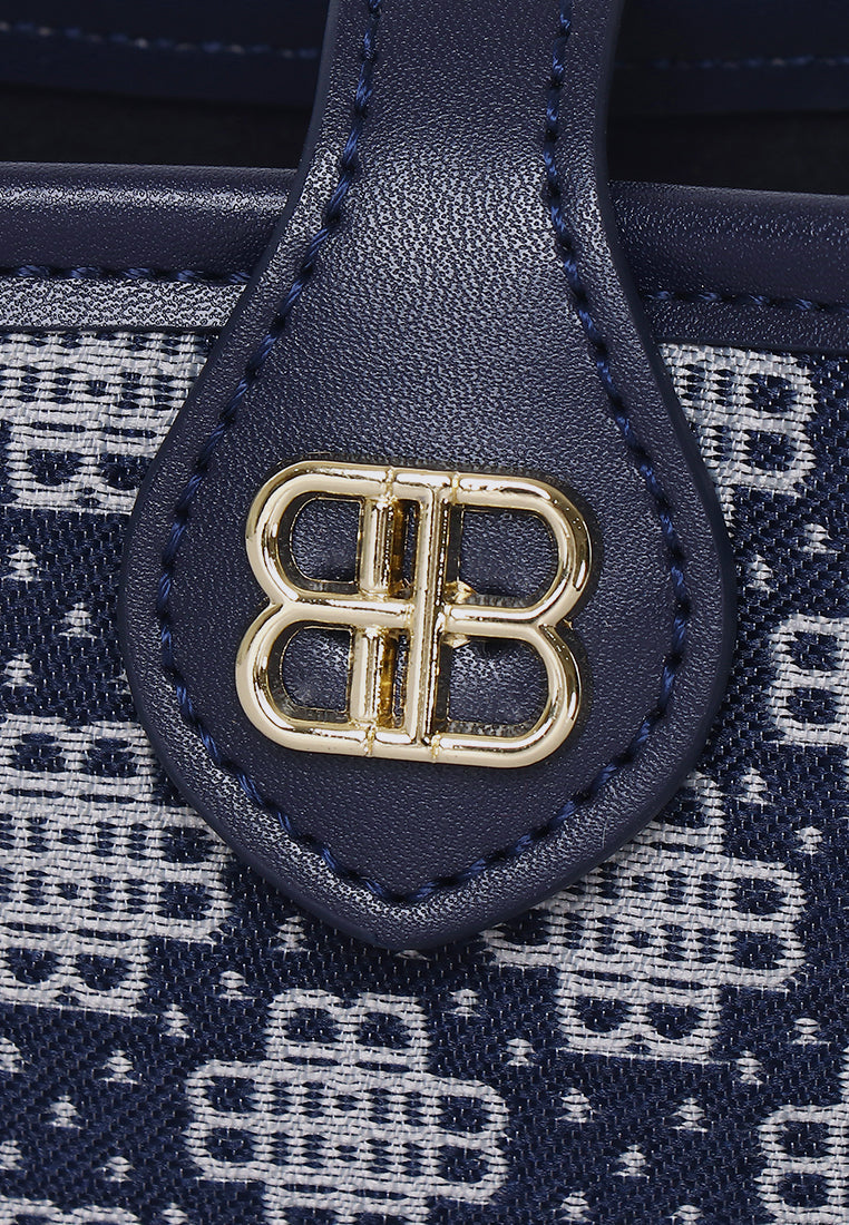 Liyana Crossbody Bag In Navy