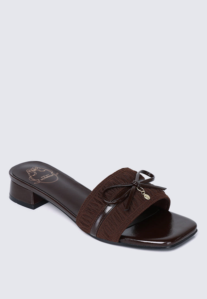 Isabeau Comfy Sandals In Espresso