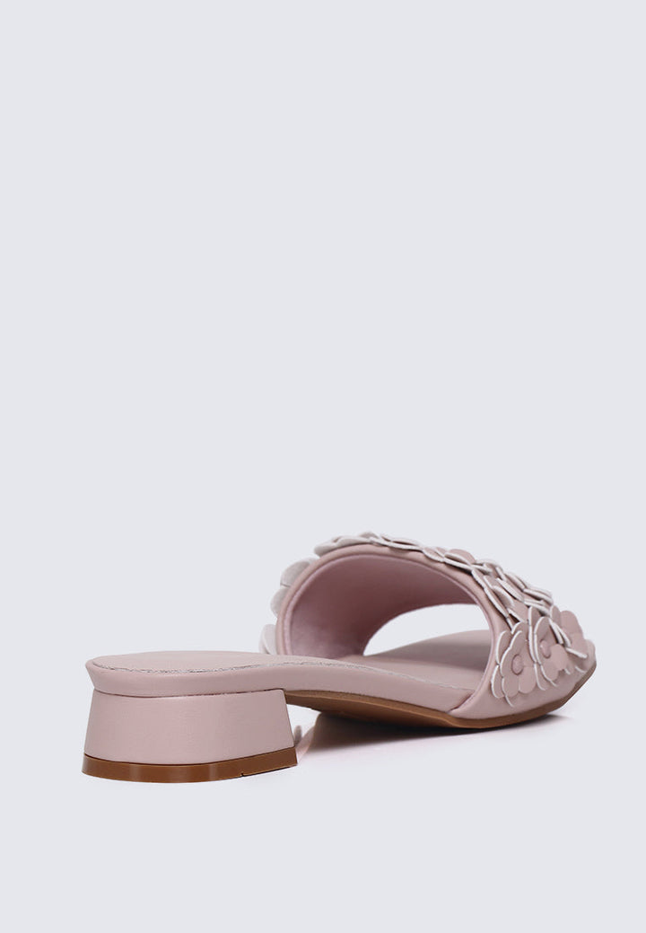 Corinne Comfy Sandals In Nude Pink