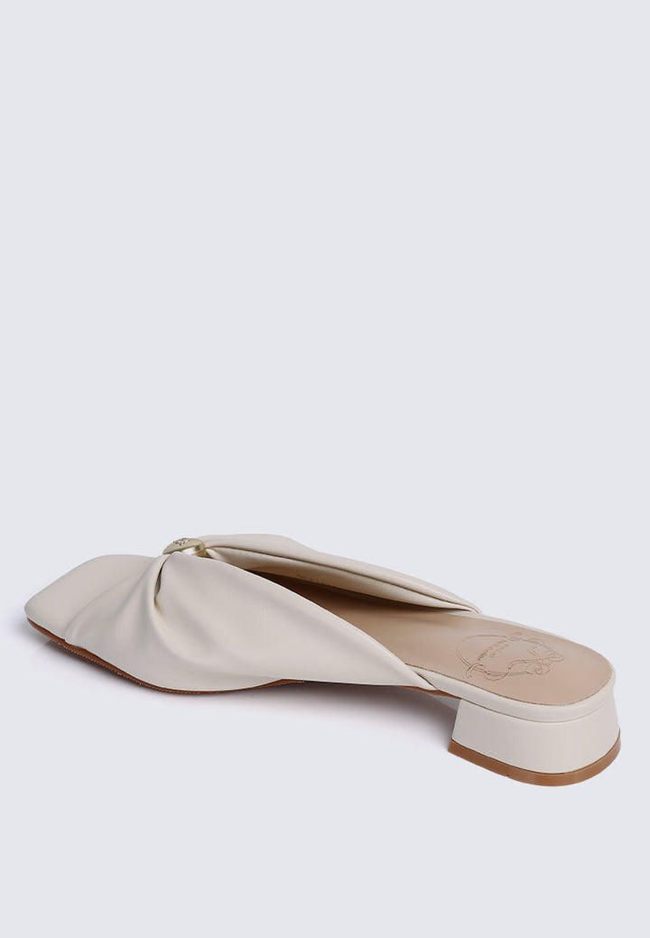 Mabelle Comfy Sandals In Almond