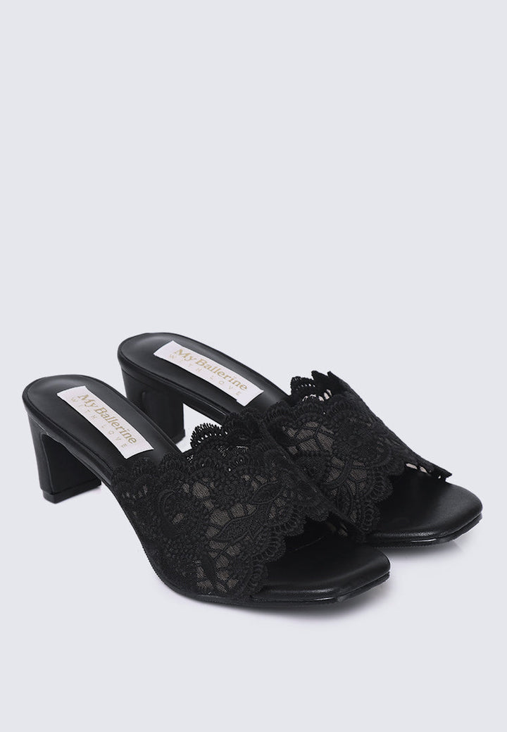 Chloé Comfy Heel In Black