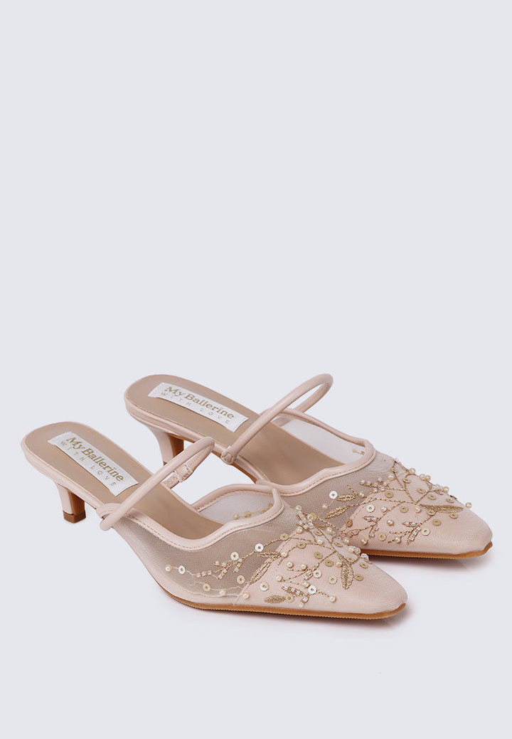 Petaline Comfy Heels In Nude Pink