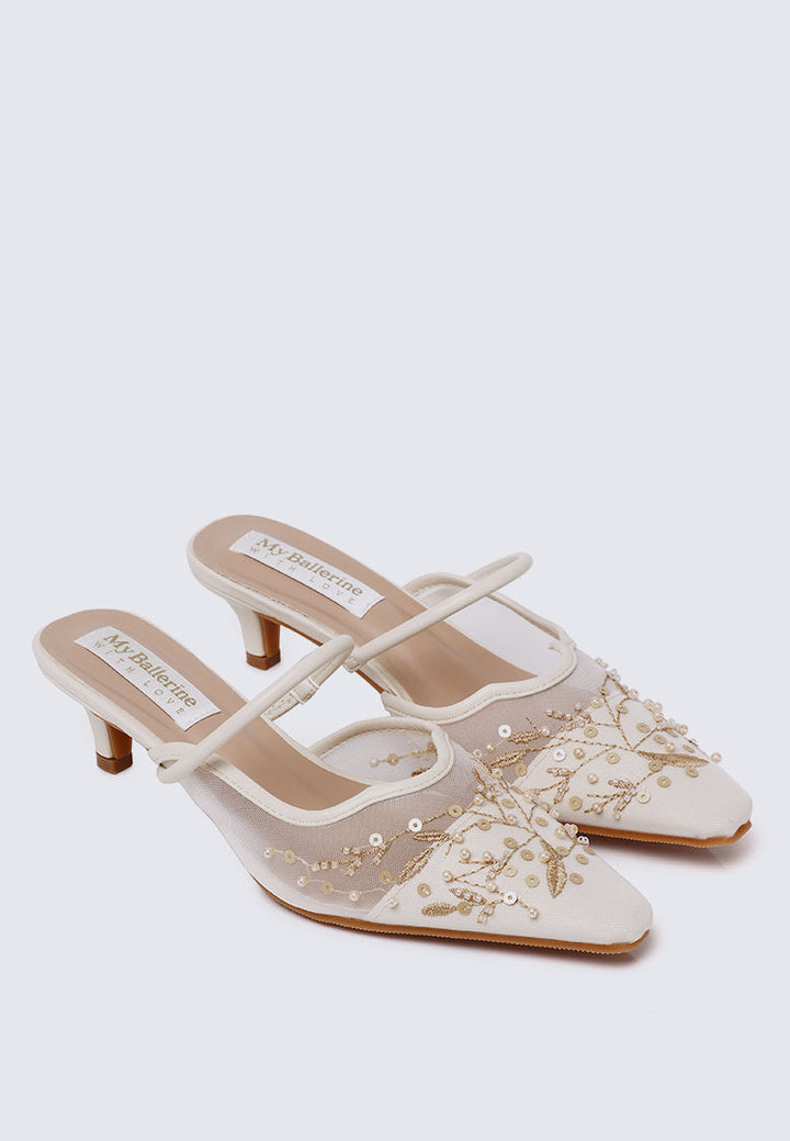 Petaline Comfy Heels In Ivory