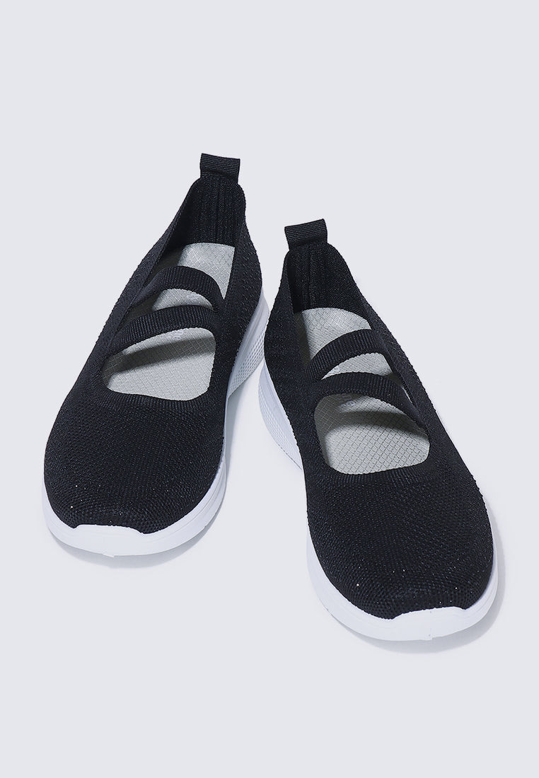 Gentle Walk Comfy Sneakers In Black