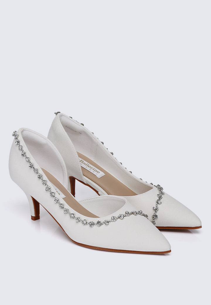 Dahlia Comfy Pumps In White