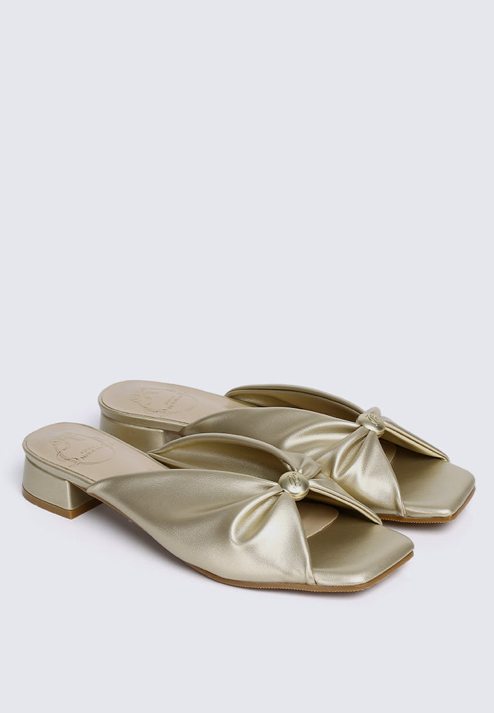 Mabelle Comfy Sandals In Gold