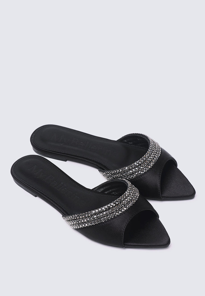 Astra Comfy Sandals In Black