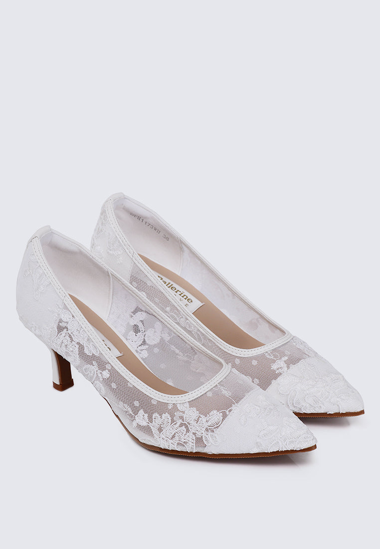 Sylvara Comfy Heels In In White