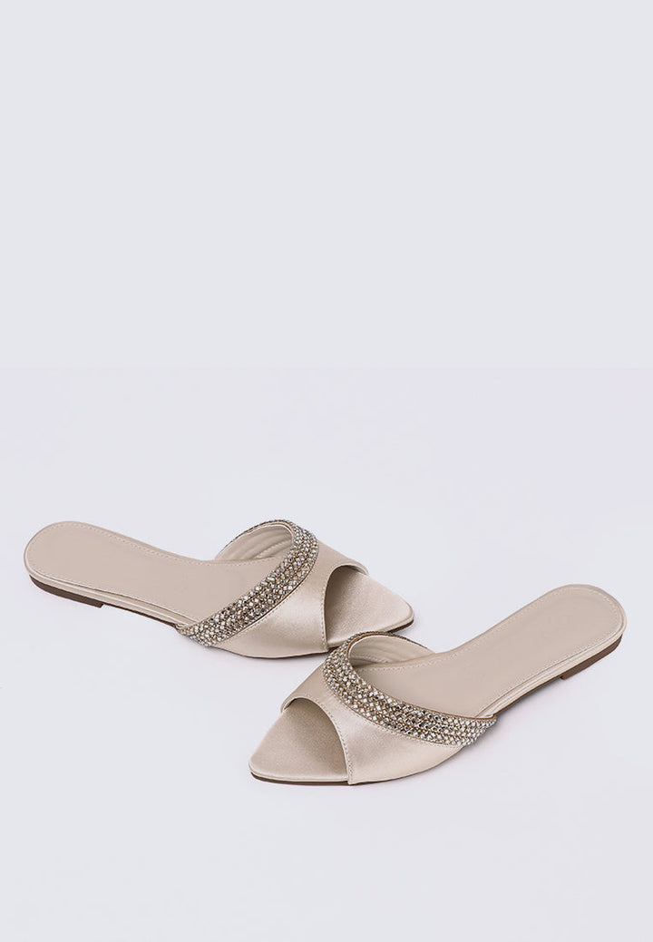 Astra Comfy Sandals In Champagne