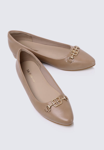 Elisa Comfy Pumps In Almond