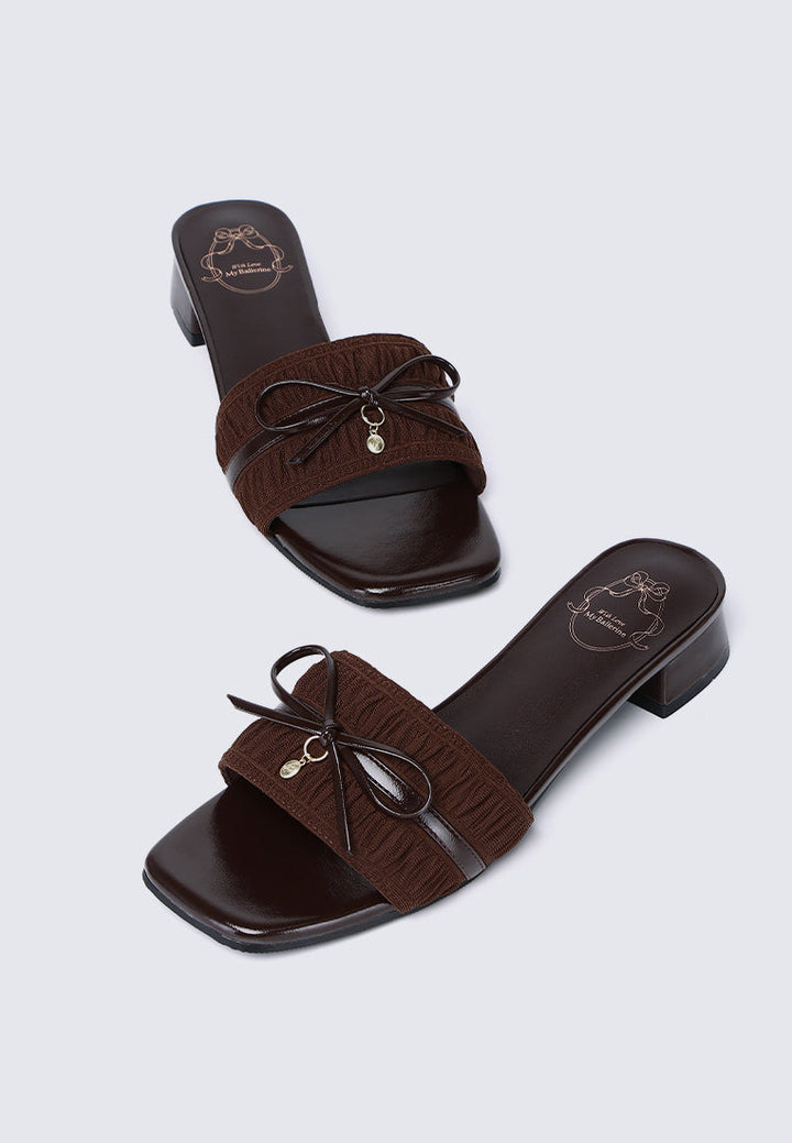 Isabeau Comfy Sandals In Espresso