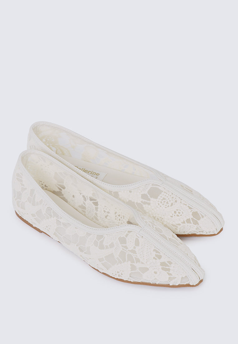 Peony Comfy Ballerina In Beige