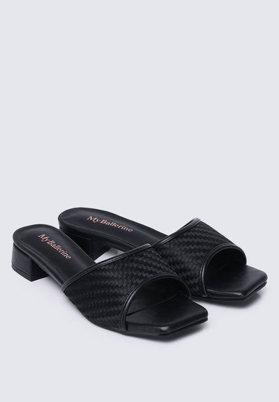 Vee Comfy Sandals In Black
