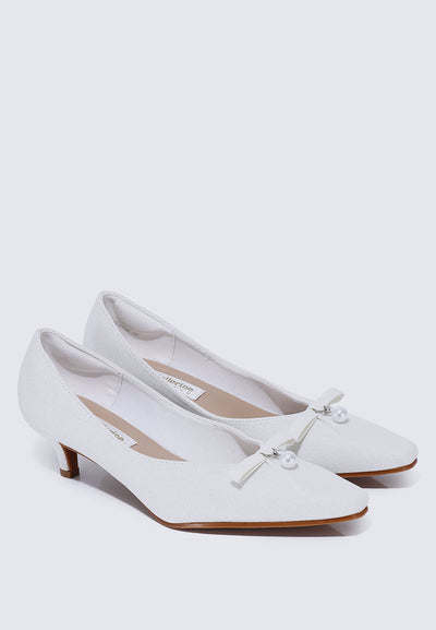 Perla Comfy Pumps In Ivory