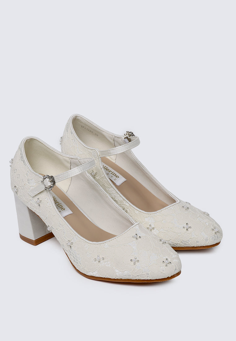 Candrea Comfy Heels In Ivory