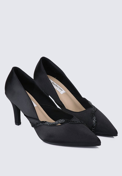 Nicole Comfy Pumps In Black