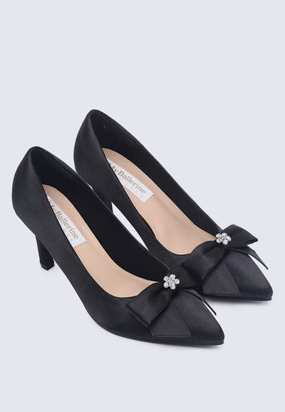 Alexandria Comfy Pumps In Black