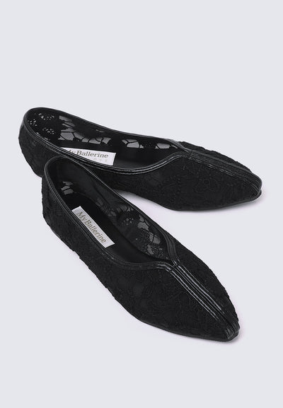 Peony Comfy Ballerina In Black