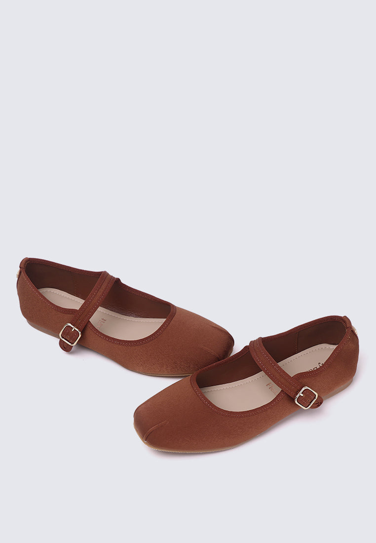 Faye FlexFit Comfy Ballerina In Brown