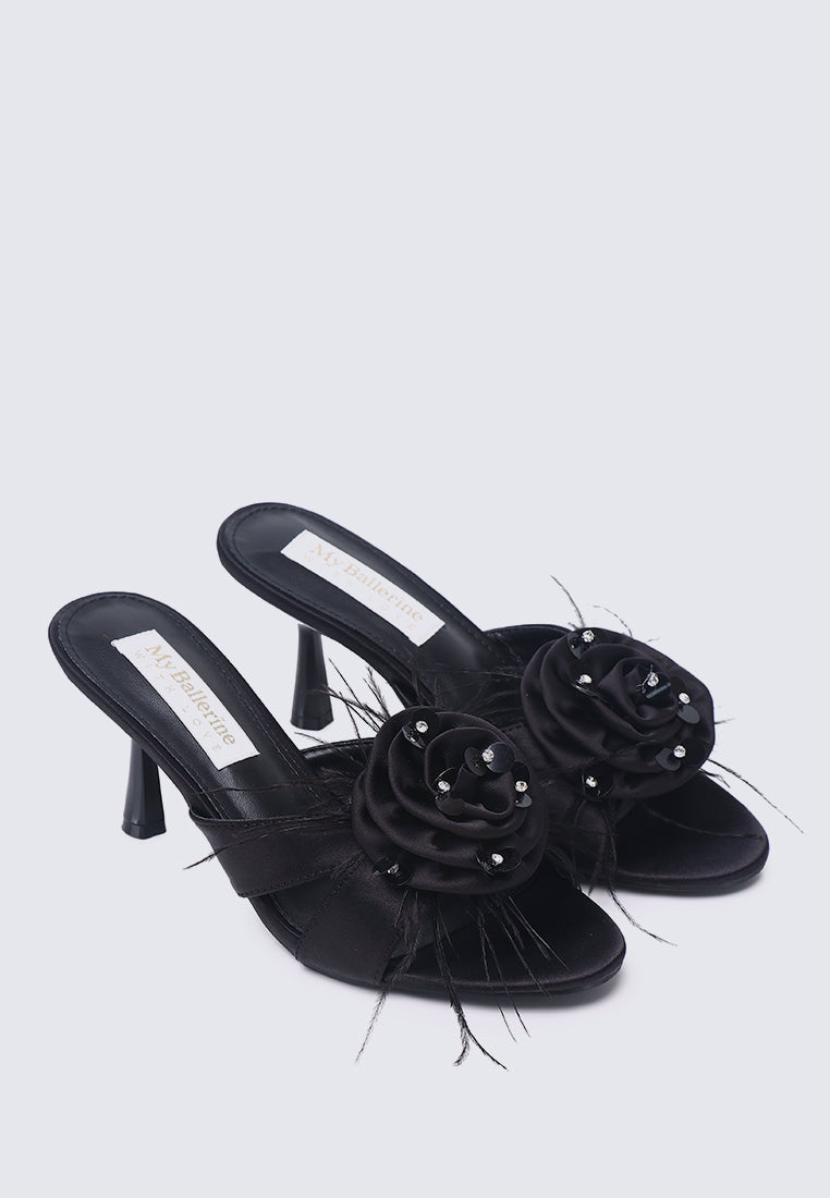 Alira Comfy Heels In Black