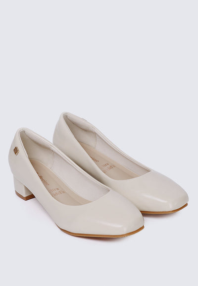 Lucy Ultra WideFit Comfy Heels In Off White