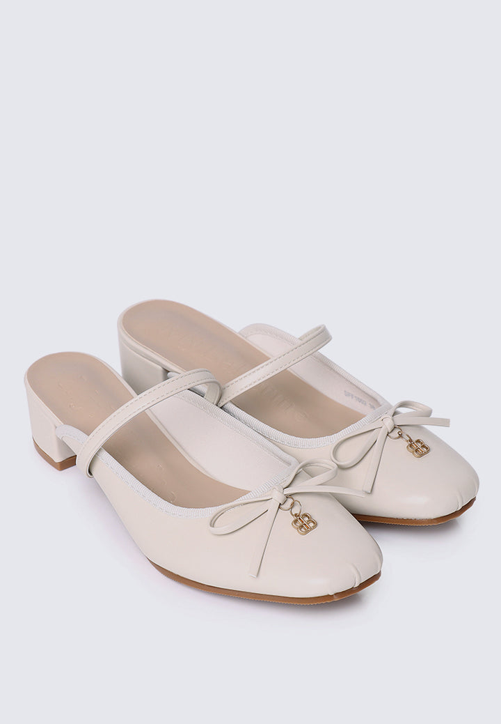 Cocoa Crème Comfy Heels In Beige