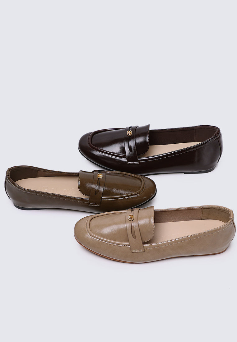 Noa Comfy Loafers In Almond