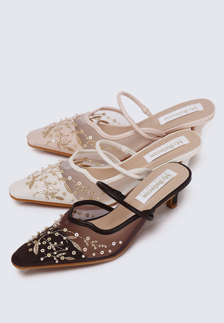 Petaline Comfy Heels In Ivory