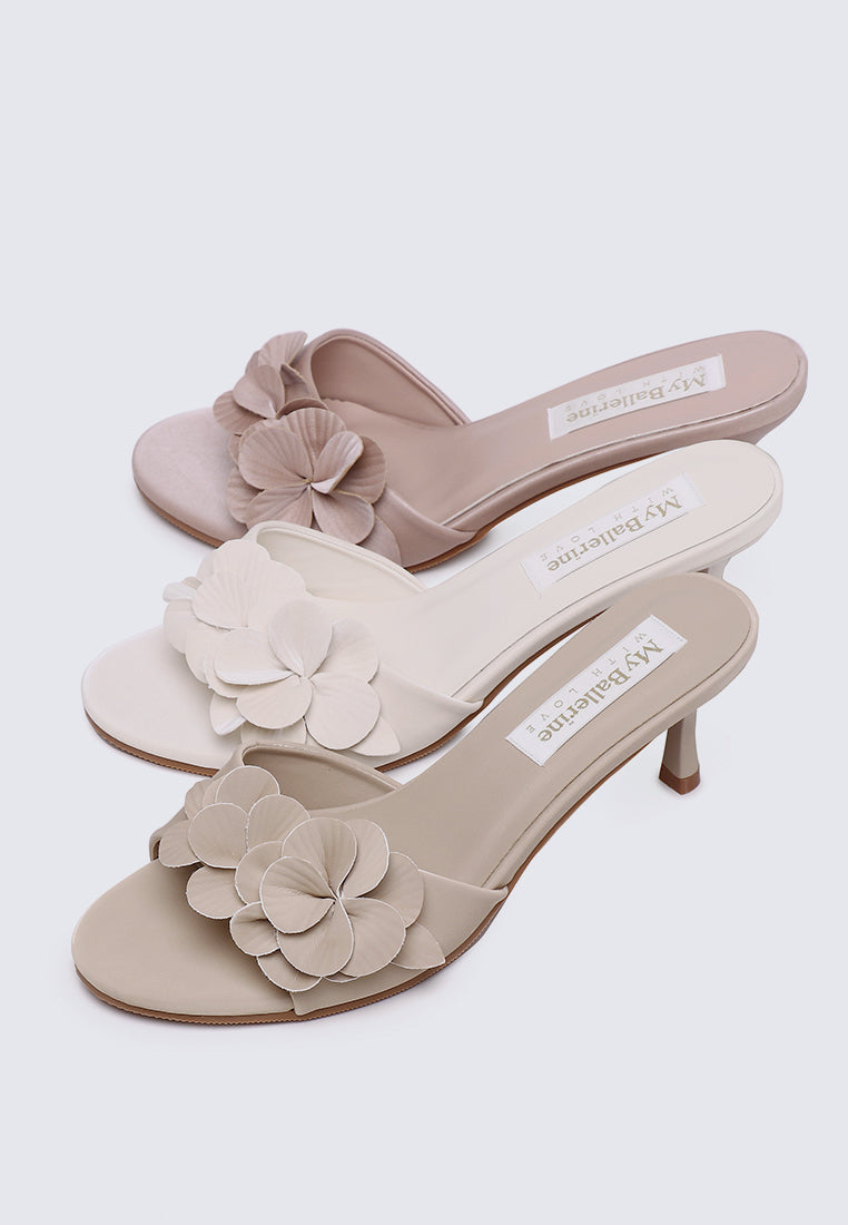 Anneliese Comfy Heels In Beige