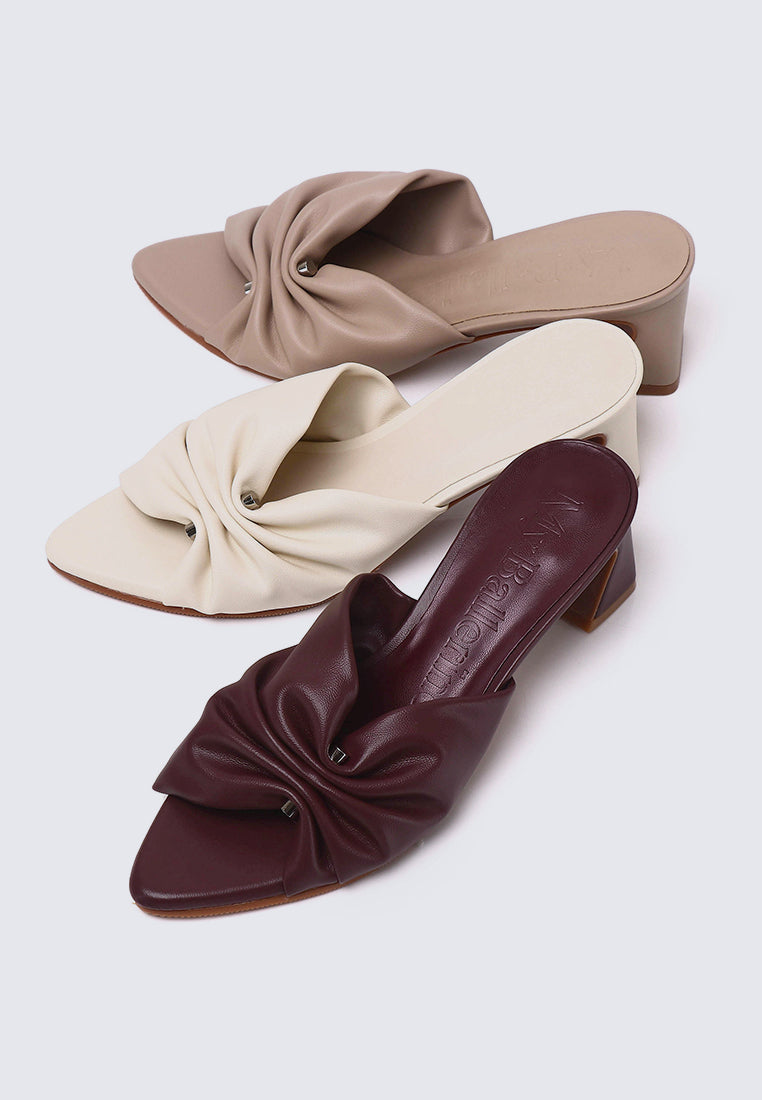 Kailia Comfy Heels In Beige