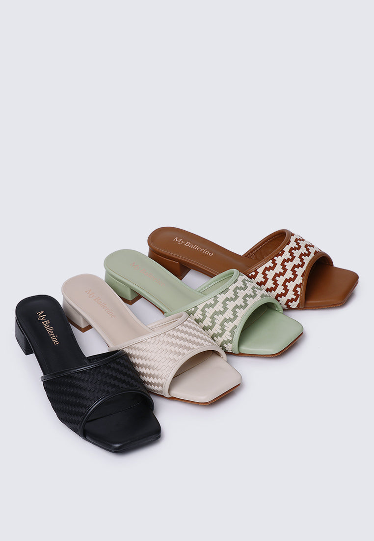 Vee Comfy Sandals In Brown