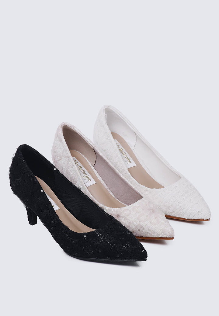 Elara Comfy Pumps In Black