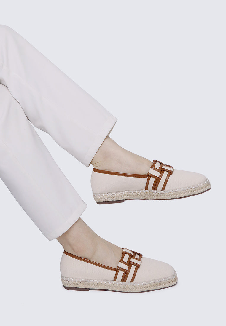 Diane Comfy Espadrilles In Off White