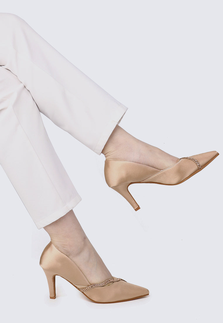 Nicole Comfy Pumps In Champagne