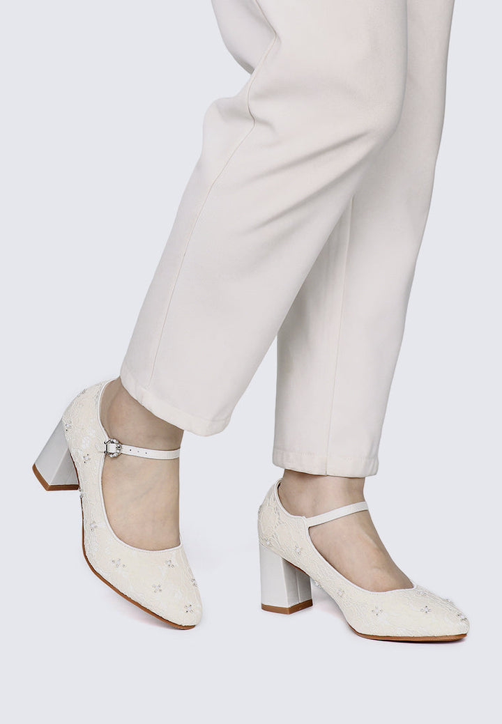 Candrea Comfy Heels In Ivory