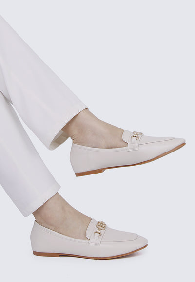 Britt Comfy Loafers In Beige