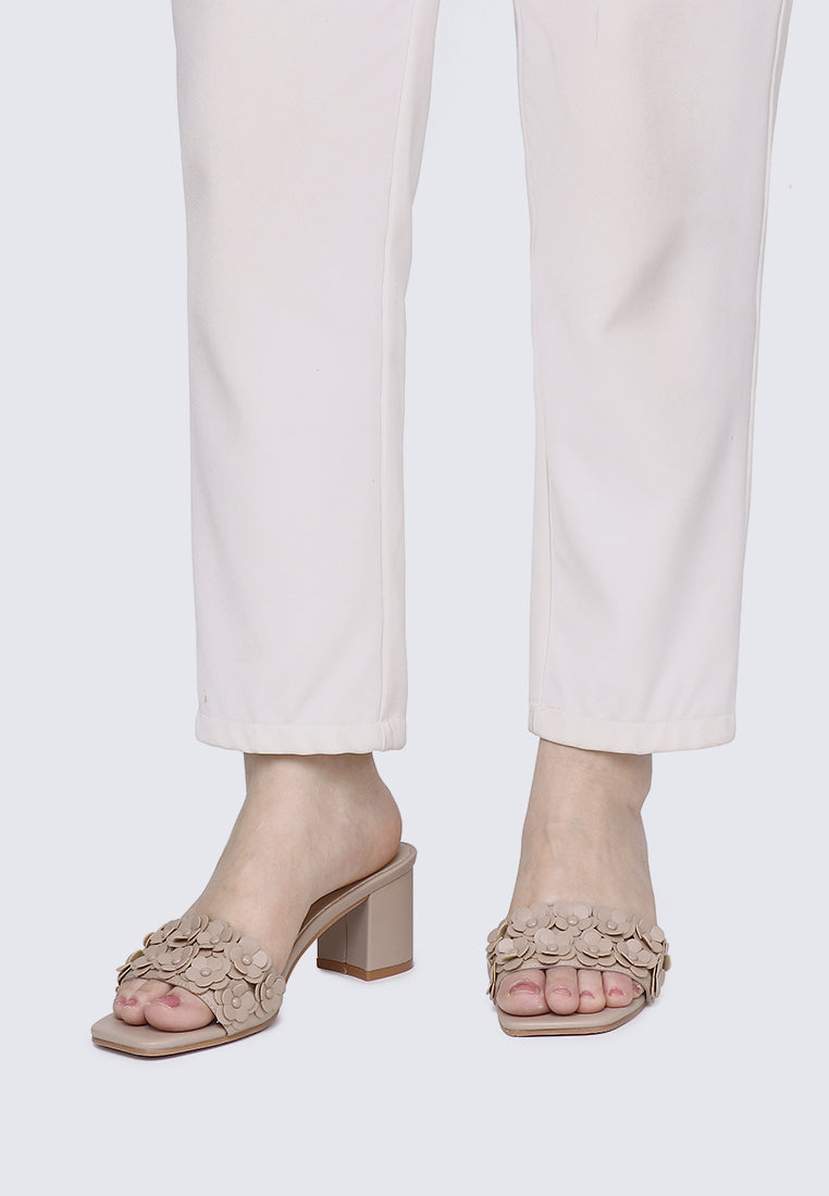 Cyrene Comfy Heels In Nude