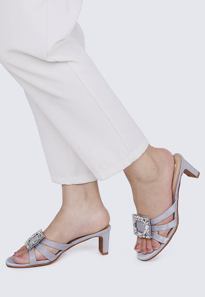 Kendra Comfy Heels In Silver