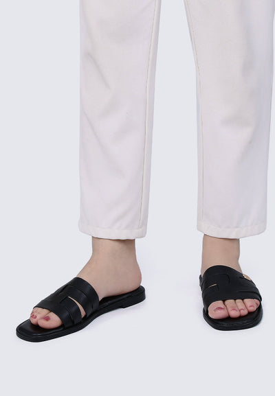 Bobi Comfy Sandal In Black