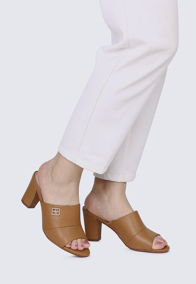 Sara Comfy Heels In Brown