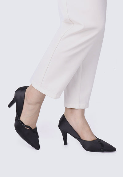 Nicole Comfy Pumps In Black