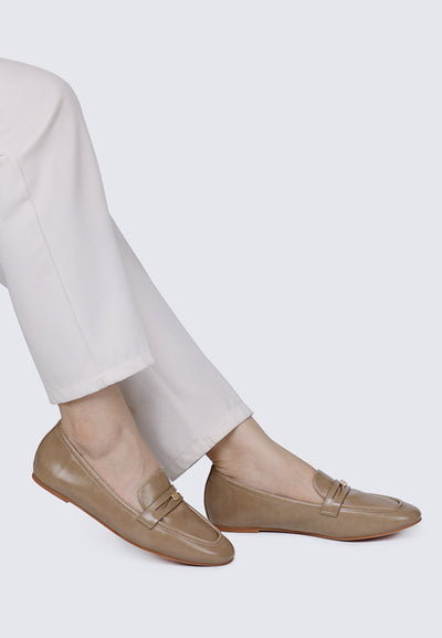 Noa Comfy Loafers In Almond