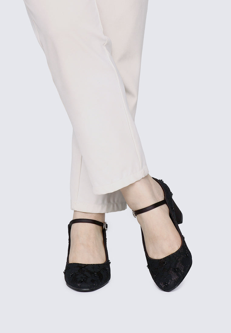 Candrea Comfy Heels In Black