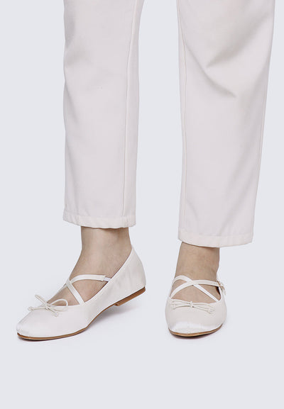 Erino Comfy Ballerina In Beige
