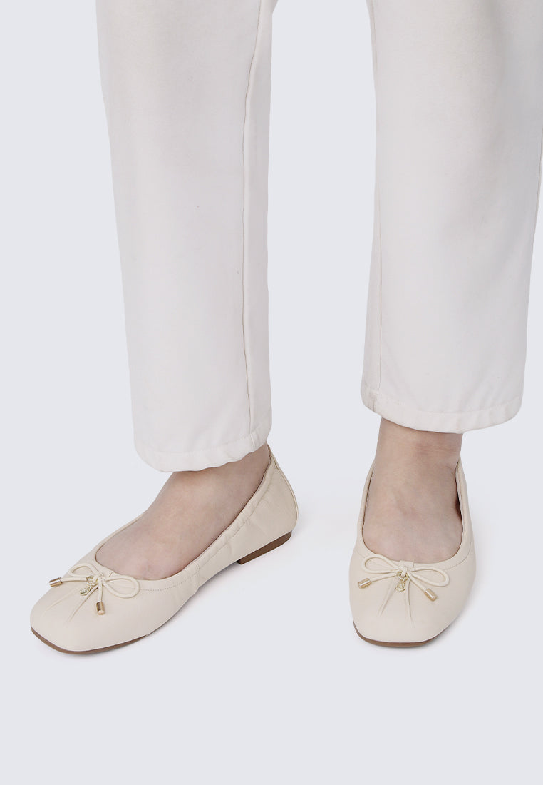 Stella Comfy Ballerina In Beige