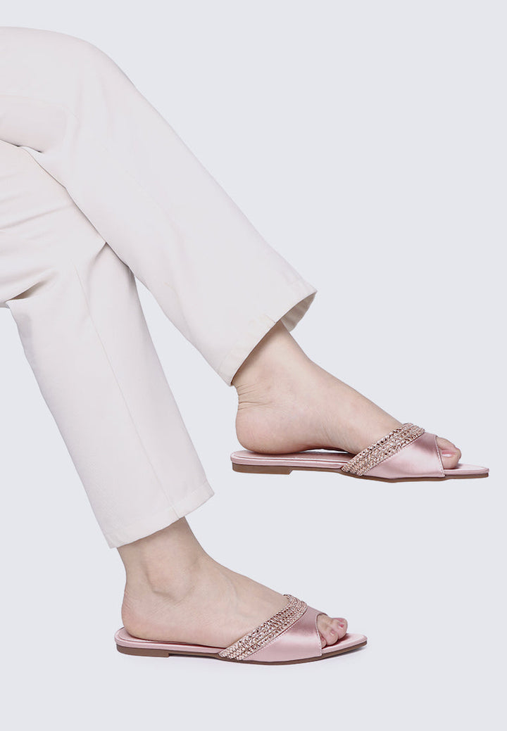 Astra Comfy Sandals In Pink