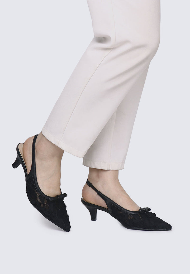 Cyanelle Comfy Heels In Black
