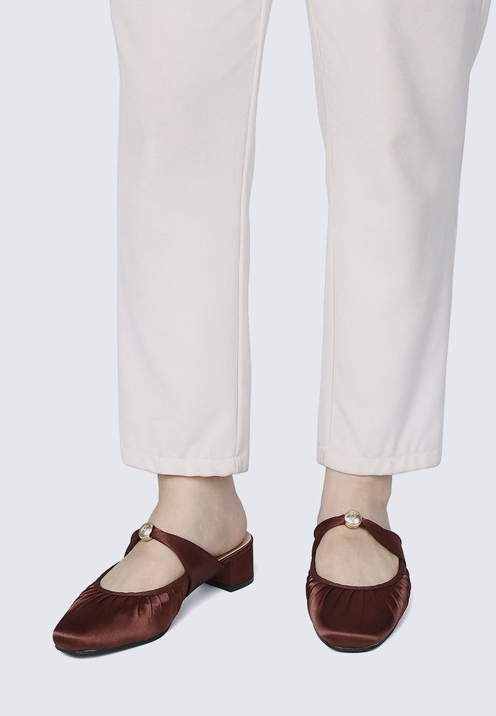 Loue Comfy Heels In Coffee