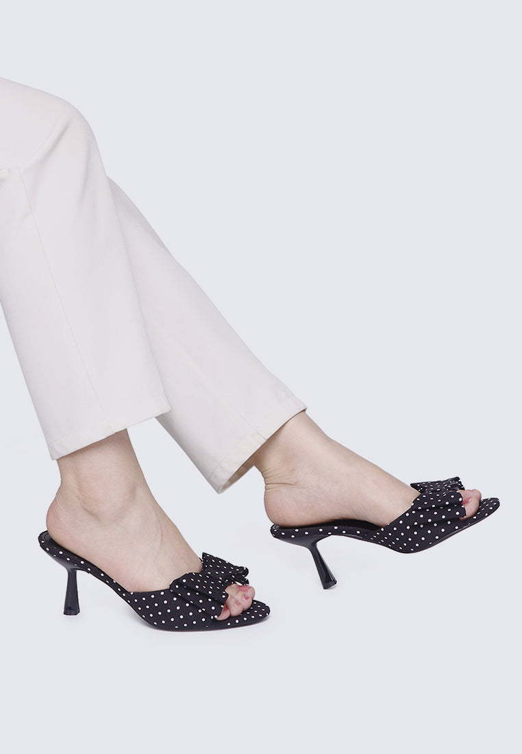Polina Comfy Heels In Black