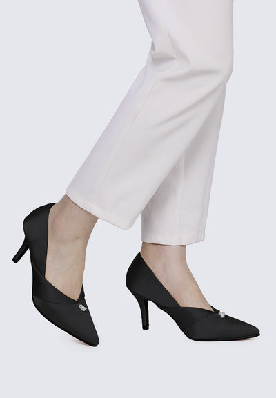 Rosaline Comfy Pumps In Black